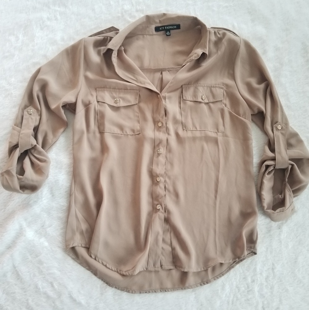 Button Up Pocket Top